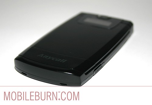 Samsung D830 - вид сбоку