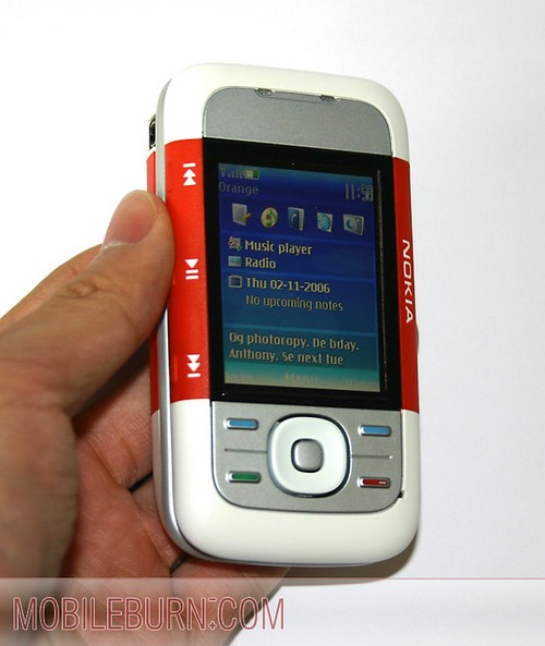 Nokia 5300 - Экран