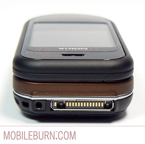 Nokia 7373 - POP-порт