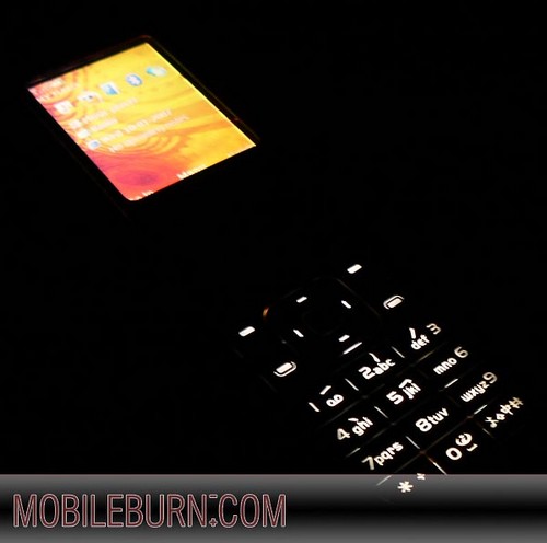 Nokia 7373 - подсветка