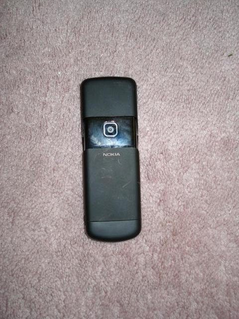 Nokia 8600 фото 2