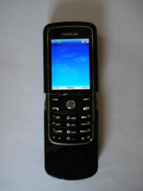 nokia 8600- 2