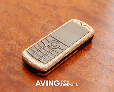 bar-type_diamond_handset_2-thumb.jpg