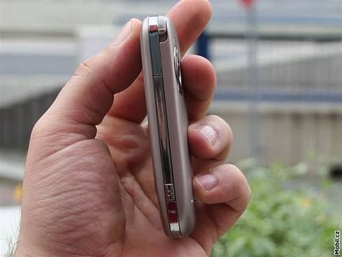 Розовый HTC Touch - 3