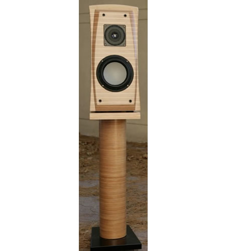 lominichay_speakers.jpg