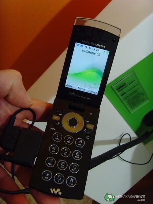 Живые фотографии Sony Ericsson W980i с WMC2008