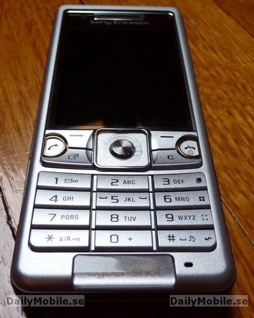 Sony-ericsson-c510-kate-5