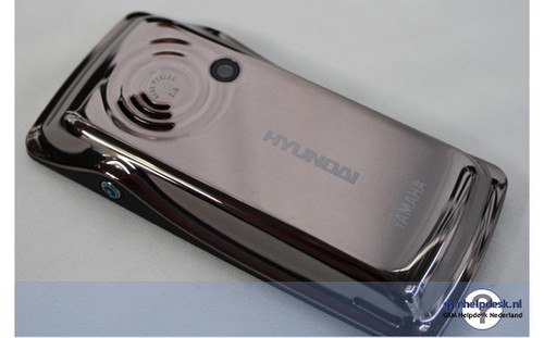 Hyundai-mb-490i-dolphin-2
