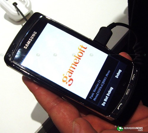 Samsung_OMNIA_HD_002