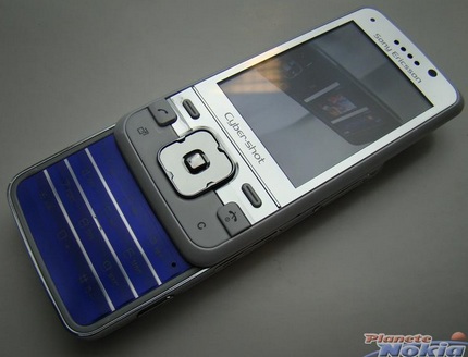 Sony-ericsson-c903-cyber-shot-hands-on-shots-10