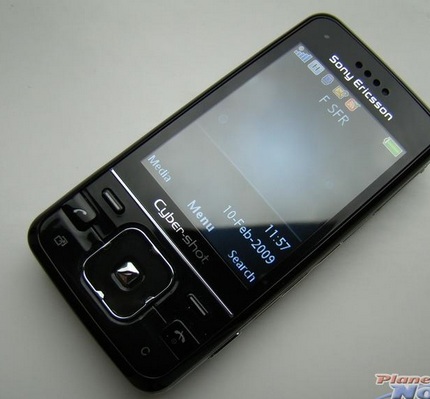 Sony-ericsson-c903-cyber-shot-hands-on-shots-9
