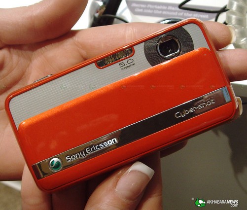 Sony_Ericsson_C903_Cybershot_002