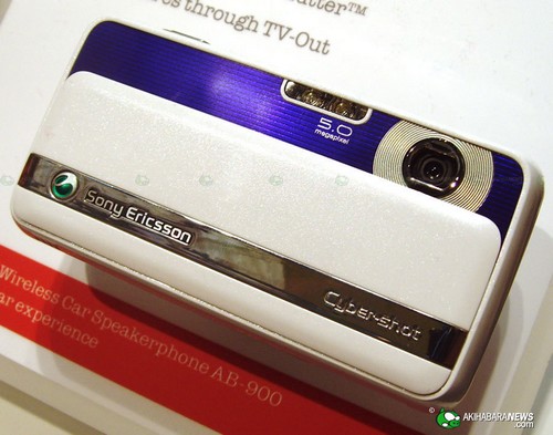 Sony_Ericsson_C903_Cybershot_004