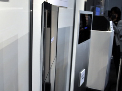 sony_oled_tv-xel-2