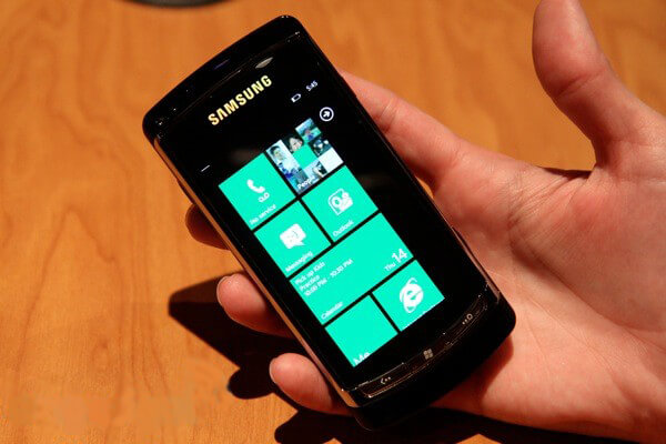  
				Samsung �������� ������� � Windows Phone 7 