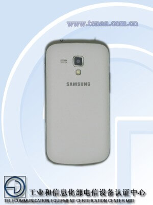 Samsung Galaxy S Duos - вид сзади Samsung Galaxy S Duos - вид сзади