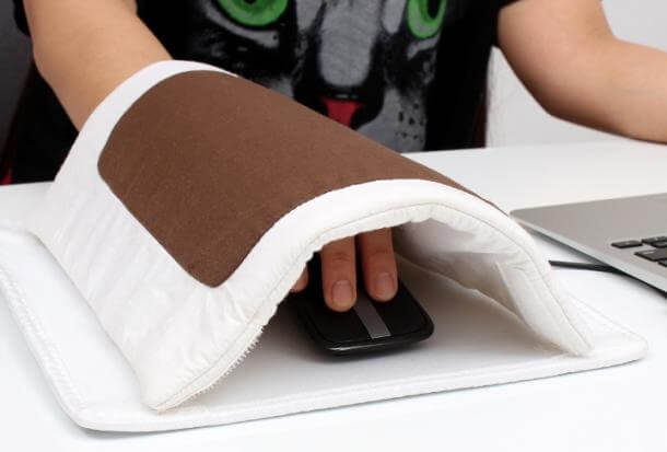 Futon-Mouse-Pad.jpg