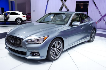 Infiniti Infiniti