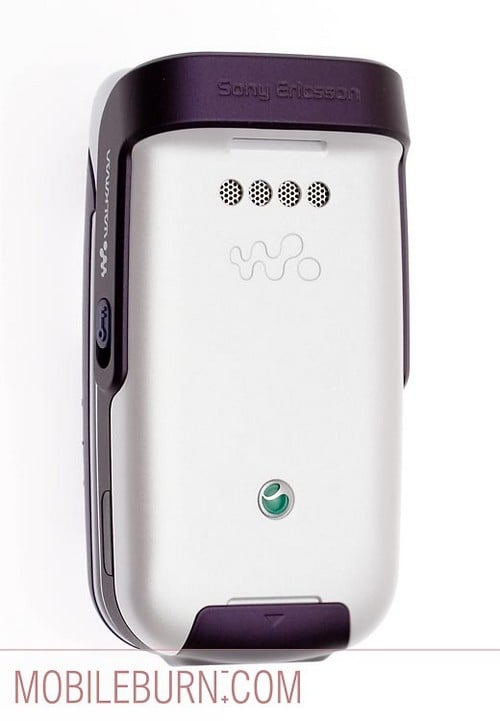 Sony Ericsson w710 - тыльная панель